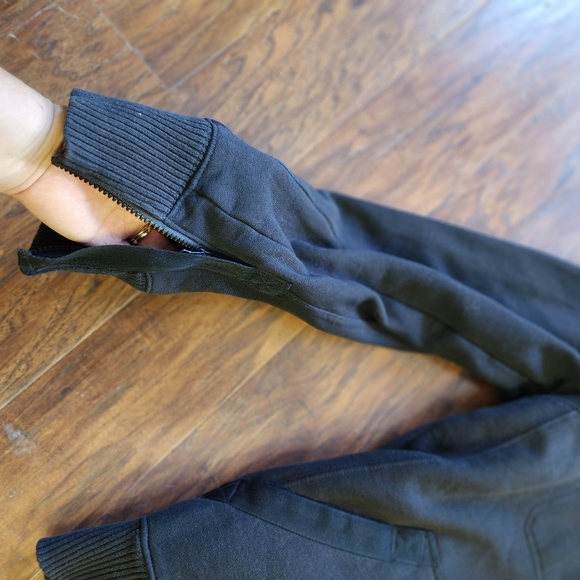 Jacket - Picture 4 of 6